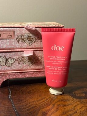 dae Cactus Fruit 3-in-1 Styling Cream
